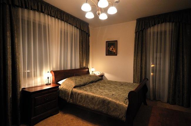 Hotel Salamandra Hoczew Exterior photo